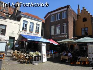 [P53] Bruges - Loc de popas la o bere locală. » foto by iulianic
 - 
<span class="allrVoted glyphicon glyphicon-heart hidden" id="av1201314"></span>
<a class="m-l-10 hidden" id="sv1201314" onclick="voting_Foto_DelVot(,1201314,3901)" role="button">șterge vot <span class="glyphicon glyphicon-remove"></span></a>
<a id="v91201314" class=" c-red"  onclick="voting_Foto_SetVot(1201314)" role="button"><span class="glyphicon glyphicon-heart-empty"></span> <b>LIKE</b> = Votează poza</a> <img class="hidden"  id="f1201314W9" src="/imagini/loader.gif" border="0" /><span class="AjErrMes hidden" id="e1201314ErM"></span>