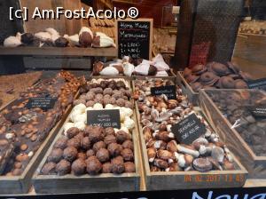 [P06] Nougat de Province, magazinul cu cele mai fine 'trufe' din Bruges » foto by cristina47*
 - 
<span class="allrVoted glyphicon glyphicon-heart hidden" id="av838266"></span>
<a class="m-l-10 hidden" id="sv838266" onclick="voting_Foto_DelVot(,838266,3901)" role="button">șterge vot <span class="glyphicon glyphicon-remove"></span></a>
<a id="v9838266" class=" c-red"  onclick="voting_Foto_SetVot(838266)" role="button"><span class="glyphicon glyphicon-heart-empty"></span> <b>LIKE</b> = Votează poza</a> <img class="hidden"  id="f838266W9" src="/imagini/loader.gif" border="0" /><span class="AjErrMes hidden" id="e838266ErM"></span>