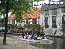 [P12] Bruges » foto by buburuzica
 - 
<span class="allrVoted glyphicon glyphicon-heart hidden" id="av5318"></span>
<a class="m-l-10 hidden" id="sv5318" onclick="voting_Foto_DelVot(,5318,3901)" role="button">șterge vot <span class="glyphicon glyphicon-remove"></span></a>
<a id="v95318" class=" c-red"  onclick="voting_Foto_SetVot(5318)" role="button"><span class="glyphicon glyphicon-heart-empty"></span> <b>LIKE</b> = Votează poza</a> <img class="hidden"  id="f5318W9" src="/imagini/loader.gif" border="0" /><span class="AjErrMes hidden" id="e5318ErM"></span>