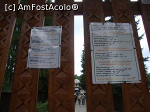 [P04] Pe poartă era afișat programul liturgic al mănăstirii.  » foto by Floryn81
 - 
<span class="allrVoted glyphicon glyphicon-heart hidden" id="av712735"></span>
<a class="m-l-10 hidden" id="sv712735" onclick="voting_Foto_DelVot(,712735,3916)" role="button">șterge vot <span class="glyphicon glyphicon-remove"></span></a>
<a id="v9712735" class=" c-red"  onclick="voting_Foto_SetVot(712735)" role="button"><span class="glyphicon glyphicon-heart-empty"></span> <b>LIKE</b> = Votează poza</a> <img class="hidden"  id="f712735W9" src="/imagini/loader.gif" border="0" /><span class="AjErrMes hidden" id="e712735ErM"></span>