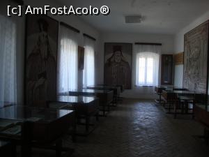 [P50] Într-o altă încăpere a muzeului există o expoziție de cărți religioase vechi.  » foto by Floryn81
 - 
<span class="allrVoted glyphicon glyphicon-heart hidden" id="av764561"></span>
<a class="m-l-10 hidden" id="sv764561" onclick="voting_Foto_DelVot(,764561,3917)" role="button">șterge vot <span class="glyphicon glyphicon-remove"></span></a>
<a id="v9764561" class=" c-red"  onclick="voting_Foto_SetVot(764561)" role="button"><span class="glyphicon glyphicon-heart-empty"></span> <b>LIKE</b> = Votează poza</a> <img class="hidden"  id="f764561W9" src="/imagini/loader.gif" border="0" /><span class="AjErrMes hidden" id="e764561ErM"></span>