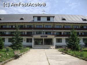 [P60] Centrul social-cultural ”Sfântul Paisie de la Neamț” clădire realizată în perioada 1998-2004 și aflată în vecinătatea mănăstirii Neamț.  » foto by Floryn81
 - 
<span class="allrVoted glyphicon glyphicon-heart hidden" id="av764573"></span>
<a class="m-l-10 hidden" id="sv764573" onclick="voting_Foto_DelVot(,764573,3917)" role="button">șterge vot <span class="glyphicon glyphicon-remove"></span></a>
<a id="v9764573" class=" c-red"  onclick="voting_Foto_SetVot(764573)" role="button"><span class="glyphicon glyphicon-heart-empty"></span> <b>LIKE</b> = Votează poza</a> <img class="hidden"  id="f764573W9" src="/imagini/loader.gif" border="0" /><span class="AjErrMes hidden" id="e764573ErM"></span>