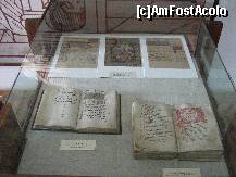 [P09] carti din muzeu » foto by cristi82d
 - 
<span class="allrVoted glyphicon glyphicon-heart hidden" id="av145403"></span>
<a class="m-l-10 hidden" id="sv145403" onclick="voting_Foto_DelVot(,145403,3917)" role="button">șterge vot <span class="glyphicon glyphicon-remove"></span></a>
<a id="v9145403" class=" c-red"  onclick="voting_Foto_SetVot(145403)" role="button"><span class="glyphicon glyphicon-heart-empty"></span> <b>LIKE</b> = Votează poza</a> <img class="hidden"  id="f145403W9" src="/imagini/loader.gif" border="0" /><span class="AjErrMes hidden" id="e145403ErM"></span>