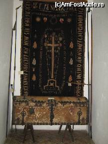 [P48x] tesatura veche expusa in muzeu » foto by cristi82d
 - 
<span class="allrVoted glyphicon glyphicon-heart hidden" id="av27992"></span>
<a class="m-l-10 hidden" id="sv27992" onclick="voting_Foto_DelVot(,27992,3917)" role="button">șterge vot <span class="glyphicon glyphicon-remove"></span></a>
<a id="v927992" class=" c-red"  onclick="voting_Foto_SetVot(27992)" role="button"><span class="glyphicon glyphicon-heart-empty"></span> <b>LIKE</b> = Votează poza</a> <img class="hidden"  id="f27992W9" src="/imagini/loader.gif" border="0" /><span class="AjErrMes hidden" id="e27992ErM"></span>