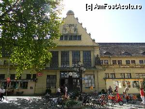 [P21] Bodensee - între Austria şi Germania / Gara din Lindau.  » foto by doina_c24
 - 
<span class="allrVoted glyphicon glyphicon-heart hidden" id="av385568"></span>
<a class="m-l-10 hidden" id="sv385568" onclick="voting_Foto_DelVot(,385568,3920)" role="button">șterge vot <span class="glyphicon glyphicon-remove"></span></a>
<a id="v9385568" class=" c-red"  onclick="voting_Foto_SetVot(385568)" role="button"><span class="glyphicon glyphicon-heart-empty"></span> <b>LIKE</b> = Votează poza</a> <img class="hidden"  id="f385568W9" src="/imagini/loader.gif" border="0" /><span class="AjErrMes hidden" id="e385568ErM"></span>