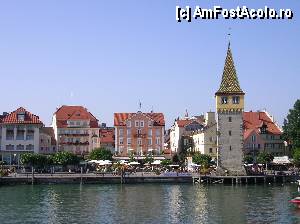 [P29] Bodensee - între Austria şi Germania / O îmbinare perfectă între vechi şi nou.  » foto by doina_c24
 - 
<span class="allrVoted glyphicon glyphicon-heart hidden" id="av385576"></span>
<a class="m-l-10 hidden" id="sv385576" onclick="voting_Foto_DelVot(,385576,3920)" role="button">șterge vot <span class="glyphicon glyphicon-remove"></span></a>
<a id="v9385576" class=" c-red"  onclick="voting_Foto_SetVot(385576)" role="button"><span class="glyphicon glyphicon-heart-empty"></span> <b>LIKE</b> = Votează poza</a> <img class="hidden"  id="f385576W9" src="/imagini/loader.gif" border="0" /><span class="AjErrMes hidden" id="e385576ErM"></span>