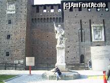 [P11] Milano - Castello Sforzesco - Ziduri exterior » foto by popescu.borsa*
 - 
<span class="allrVoted glyphicon glyphicon-heart hidden" id="av183893"></span>
<a class="m-l-10 hidden" id="sv183893" onclick="voting_Foto_DelVot(,183893,3925)" role="button">șterge vot <span class="glyphicon glyphicon-remove"></span></a>
<a id="v9183893" class=" c-red"  onclick="voting_Foto_SetVot(183893)" role="button"><span class="glyphicon glyphicon-heart-empty"></span> <b>LIKE</b> = Votează poza</a> <img class="hidden"  id="f183893W9" src="/imagini/loader.gif" border="0" /><span class="AjErrMes hidden" id="e183893ErM"></span>