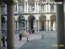 [P02] Milano - Accademia di Brera (curte interiora) » foto by popescu.borsa*
 - 
<span class="allrVoted glyphicon glyphicon-heart hidden" id="av183884"></span>
<a class="m-l-10 hidden" id="sv183884" onclick="voting_Foto_DelVot(,183884,3925)" role="button">șterge vot <span class="glyphicon glyphicon-remove"></span></a>
<a id="v9183884" class=" c-red"  onclick="voting_Foto_SetVot(183884)" role="button"><span class="glyphicon glyphicon-heart-empty"></span> <b>LIKE</b> = Votează poza</a> <img class="hidden"  id="f183884W9" src="/imagini/loader.gif" border="0" /><span class="AjErrMes hidden" id="e183884ErM"></span>