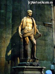 [P11] statuia Sf Bartolomeu, care-si poarta propria piele infasurata in jurul trupului » foto by cristi_an3000
 - 
<span class="allrVoted glyphicon glyphicon-heart hidden" id="av194570"></span>
<a class="m-l-10 hidden" id="sv194570" onclick="voting_Foto_DelVot(,194570,3925)" role="button">șterge vot <span class="glyphicon glyphicon-remove"></span></a>
<a id="v9194570" class=" c-red"  onclick="voting_Foto_SetVot(194570)" role="button"><span class="glyphicon glyphicon-heart-empty"></span> <b>LIKE</b> = Votează poza</a> <img class="hidden"  id="f194570W9" src="/imagini/loader.gif" border="0" /><span class="AjErrMes hidden" id="e194570ErM"></span>