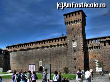[P19] am intrat la Palatul Sforzesco » foto by cristi_an3000
 - 
<span class="allrVoted glyphicon glyphicon-heart hidden" id="av194579"></span>
<a class="m-l-10 hidden" id="sv194579" onclick="voting_Foto_DelVot(,194579,3925)" role="button">șterge vot <span class="glyphicon glyphicon-remove"></span></a>
<a id="v9194579" class=" c-red"  onclick="voting_Foto_SetVot(194579)" role="button"><span class="glyphicon glyphicon-heart-empty"></span> <b>LIKE</b> = Votează poza</a> <img class="hidden"  id="f194579W9" src="/imagini/loader.gif" border="0" /><span class="AjErrMes hidden" id="e194579ErM"></span>