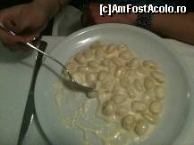 [P49] gnocci cu sos quattro formaggi » foto by cristi_an3000
 - 
<span class="allrVoted glyphicon glyphicon-heart hidden" id="av194609"></span>
<a class="m-l-10 hidden" id="sv194609" onclick="voting_Foto_DelVot(,194609,3925)" role="button">șterge vot <span class="glyphicon glyphicon-remove"></span></a>
<a id="v9194609" class=" c-red"  onclick="voting_Foto_SetVot(194609)" role="button"><span class="glyphicon glyphicon-heart-empty"></span> <b>LIKE</b> = Votează poza</a> <img class="hidden"  id="f194609W9" src="/imagini/loader.gif" border="0" /><span class="AjErrMes hidden" id="e194609ErM"></span>