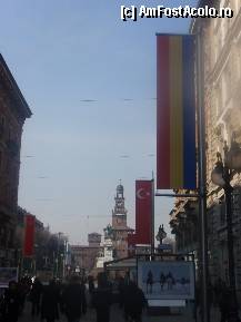 [P29] Pe bulevardul spre castelul Sforzesco am intalnit ..steagul Romaniei! » foto by sunflower
 - 
<span class="allrVoted glyphicon glyphicon-heart hidden" id="av304548"></span>
<a class="m-l-10 hidden" id="sv304548" onclick="voting_Foto_DelVot(,304548,3925)" role="button">șterge vot <span class="glyphicon glyphicon-remove"></span></a>
<a id="v9304548" class=" c-red"  onclick="voting_Foto_SetVot(304548)" role="button"><span class="glyphicon glyphicon-heart-empty"></span> <b>LIKE</b> = Votează poza</a> <img class="hidden"  id="f304548W9" src="/imagini/loader.gif" border="0" /><span class="AjErrMes hidden" id="e304548ErM"></span>