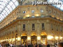 [P17] Alt magazin celebru in centrul Galleriei din Milano. » foto by presario
 - 
<span class="allrVoted glyphicon glyphicon-heart hidden" id="av125364"></span>
<a class="m-l-10 hidden" id="sv125364" onclick="voting_Foto_DelVot(,125364,3925)" role="button">șterge vot <span class="glyphicon glyphicon-remove"></span></a>
<a id="v9125364" class=" c-red"  onclick="voting_Foto_SetVot(125364)" role="button"><span class="glyphicon glyphicon-heart-empty"></span> <b>LIKE</b> = Votează poza</a> <img class="hidden"  id="f125364W9" src="/imagini/loader.gif" border="0" /><span class="AjErrMes hidden" id="e125364ErM"></span>
