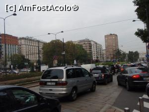 [P31] Spre gara din Milano » foto by bubica*
 - 
<span class="allrVoted glyphicon glyphicon-heart hidden" id="av1138507"></span>
<a class="m-l-10 hidden" id="sv1138507" onclick="voting_Foto_DelVot(,1138507,3925)" role="button">șterge vot <span class="glyphicon glyphicon-remove"></span></a>
<a id="v91138507" class=" c-red"  onclick="voting_Foto_SetVot(1138507)" role="button"><span class="glyphicon glyphicon-heart-empty"></span> <b>LIKE</b> = Votează poza</a> <img class="hidden"  id="f1138507W9" src="/imagini/loader.gif" border="0" /><span class="AjErrMes hidden" id="e1138507ErM"></span>