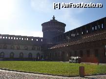 [P10] Curtea interioara Palat Sforzesco » foto by Cristina67
 - 
<span class="allrVoted glyphicon glyphicon-heart hidden" id="av285757"></span>
<a class="m-l-10 hidden" id="sv285757" onclick="voting_Foto_DelVot(,285757,3925)" role="button">șterge vot <span class="glyphicon glyphicon-remove"></span></a>
<a id="v9285757" class=" c-red"  onclick="voting_Foto_SetVot(285757)" role="button"><span class="glyphicon glyphicon-heart-empty"></span> <b>LIKE</b> = Votează poza</a> <img class="hidden"  id="f285757W9" src="/imagini/loader.gif" border="0" /><span class="AjErrMes hidden" id="e285757ErM"></span>