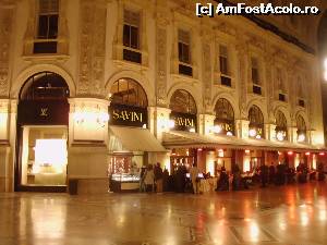 [P14] Un restaurant de lux din galeriile V. Emanuelle II unde am mancat. Preturile au fost pe masura » foto by andreip2
 - 
<span class="allrVoted glyphicon glyphicon-heart hidden" id="av614043"></span>
<a class="m-l-10 hidden" id="sv614043" onclick="voting_Foto_DelVot(,614043,3925)" role="button">șterge vot <span class="glyphicon glyphicon-remove"></span></a>
<a id="v9614043" class=" c-red"  onclick="voting_Foto_SetVot(614043)" role="button"><span class="glyphicon glyphicon-heart-empty"></span> <b>LIKE</b> = Votează poza</a> <img class="hidden"  id="f614043W9" src="/imagini/loader.gif" border="0" /><span class="AjErrMes hidden" id="e614043ErM"></span>