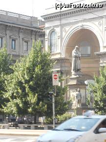 [P10] Monumentul Lui Leonardo Da Vinci si palatele vecine » foto by ile57b
 - 
<span class="allrVoted glyphicon glyphicon-heart hidden" id="av449750"></span>
<a class="m-l-10 hidden" id="sv449750" onclick="voting_Foto_DelVot(,449750,3925)" role="button">șterge vot <span class="glyphicon glyphicon-remove"></span></a>
<a id="v9449750" class=" c-red"  onclick="voting_Foto_SetVot(449750)" role="button"><span class="glyphicon glyphicon-heart-empty"></span> <b>LIKE</b> = Votează poza</a> <img class="hidden"  id="f449750W9" src="/imagini/loader.gif" border="0" /><span class="AjErrMes hidden" id="e449750ErM"></span>