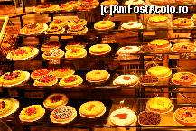 [P16] Fara cuvinte intr-un banal supermarket » foto by liviadavidescu
 - 
<span class="allrVoted glyphicon glyphicon-heart hidden" id="av262717"></span>
<a class="m-l-10 hidden" id="sv262717" onclick="voting_Foto_DelVot(,262717,3925)" role="button">șterge vot <span class="glyphicon glyphicon-remove"></span></a>
<a id="v9262717" class=" c-red"  onclick="voting_Foto_SetVot(262717)" role="button"><span class="glyphicon glyphicon-heart-empty"></span> <b>LIKE</b> = Votează poza</a> <img class="hidden"  id="f262717W9" src="/imagini/loader.gif" border="0" /><span class="AjErrMes hidden" id="e262717ErM"></span>