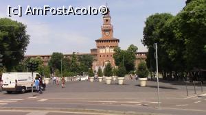 [P10] Piazza Castello. Filarete Torre, poarta de acces la Palazzo Sforzesco.  » foto by ovidiuyepi
 - 
<span class="allrVoted glyphicon glyphicon-heart hidden" id="av1155016"></span>
<a class="m-l-10 hidden" id="sv1155016" onclick="voting_Foto_DelVot(,1155016,3925)" role="button">șterge vot <span class="glyphicon glyphicon-remove"></span></a>
<a id="v91155016" class=" c-red"  onclick="voting_Foto_SetVot(1155016)" role="button"><span class="glyphicon glyphicon-heart-empty"></span> <b>LIKE</b> = Votează poza</a> <img class="hidden"  id="f1155016W9" src="/imagini/loader.gif" border="0" /><span class="AjErrMes hidden" id="e1155016ErM"></span>