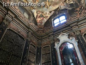 [P28] biserica decorata cu cranii si oase umane » foto by Chloe
 - 
<span class="allrVoted glyphicon glyphicon-heart hidden" id="av1355730"></span>
<a class="m-l-10 hidden" id="sv1355730" onclick="voting_Foto_DelVot(,1355730,3925)" role="button">șterge vot <span class="glyphicon glyphicon-remove"></span></a>
<a id="v91355730" class=" c-red"  onclick="voting_Foto_SetVot(1355730)" role="button"><span class="glyphicon glyphicon-heart-empty"></span> <b>LIKE</b> = Votează poza</a> <img class="hidden"  id="f1355730W9" src="/imagini/loader.gif" border="0" /><span class="AjErrMes hidden" id="e1355730ErM"></span>
