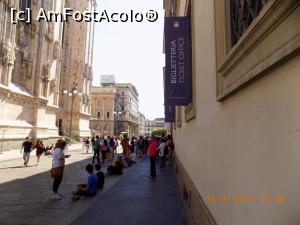 [P04] asteptare bilete dom » foto by mariusand77
 - 
<span class="allrVoted glyphicon glyphicon-heart hidden" id="av915058"></span>
<a class="m-l-10 hidden" id="sv915058" onclick="voting_Foto_DelVot(,915058,3925)" role="button">șterge vot <span class="glyphicon glyphicon-remove"></span></a>
<a id="v9915058" class=" c-red"  onclick="voting_Foto_SetVot(915058)" role="button"><span class="glyphicon glyphicon-heart-empty"></span> <b>LIKE</b> = Votează poza</a> <img class="hidden"  id="f915058W9" src="/imagini/loader.gif" border="0" /><span class="AjErrMes hidden" id="e915058ErM"></span>