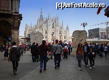 [P01] Intrarea în Piazza del Duomo dinspre Via Mercanti » foto by mariana.olaru
 - 
<span class="allrVoted glyphicon glyphicon-heart hidden" id="av327115"></span>
<a class="m-l-10 hidden" id="sv327115" onclick="voting_Foto_DelVot(,327115,3925)" role="button">șterge vot <span class="glyphicon glyphicon-remove"></span></a>
<a id="v9327115" class=" c-red"  onclick="voting_Foto_SetVot(327115)" role="button"><span class="glyphicon glyphicon-heart-empty"></span> <b>LIKE</b> = Votează poza</a> <img class="hidden"  id="f327115W9" src="/imagini/loader.gif" border="0" /><span class="AjErrMes hidden" id="e327115ErM"></span>