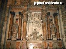 [P27] Domul din Milano : Altarul Sfintei Tecla » foto by mariana.olaru
 - 
<span class="allrVoted glyphicon glyphicon-heart hidden" id="av327162"></span>
<a class="m-l-10 hidden" id="sv327162" onclick="voting_Foto_DelVot(,327162,3925)" role="button">șterge vot <span class="glyphicon glyphicon-remove"></span></a>
<a id="v9327162" class=" c-red"  onclick="voting_Foto_SetVot(327162)" role="button"><span class="glyphicon glyphicon-heart-empty"></span> <b>LIKE</b> = Votează poza</a> <img class="hidden"  id="f327162W9" src="/imagini/loader.gif" border="0" /><span class="AjErrMes hidden" id="e327162ErM"></span>
