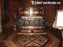 [P31] Cripta Sfântului Carlo Borromeo din Domul din Milano păstrează sicriul de cristal comandat de Filip al IV-lea al Spaniei în care sunt depuse rămășițele pământești ale Sfântului » foto by mariana.olaru
 - 
<span class="allrVoted glyphicon glyphicon-heart hidden" id="av327180"></span>
<a class="m-l-10 hidden" id="sv327180" onclick="voting_Foto_DelVot(,327180,3925)" role="button">șterge vot <span class="glyphicon glyphicon-remove"></span></a>
<a id="v9327180" class=" c-red"  onclick="voting_Foto_SetVot(327180)" role="button"><span class="glyphicon glyphicon-heart-empty"></span> <b>LIKE</b> = Votează poza</a> <img class="hidden"  id="f327180W9" src="/imagini/loader.gif" border="0" /><span class="AjErrMes hidden" id="e327180ErM"></span>