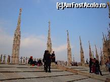 [P55] Domul din Milano : vedere de pe terasa centrală a acoperișului » foto by mariana.olaru
 - 
<span class="allrVoted glyphicon glyphicon-heart hidden" id="av327204"></span>
<a class="m-l-10 hidden" id="sv327204" onclick="voting_Foto_DelVot(,327204,3925)" role="button">șterge vot <span class="glyphicon glyphicon-remove"></span></a>
<a id="v9327204" class=" c-red"  onclick="voting_Foto_SetVot(327204)" role="button"><span class="glyphicon glyphicon-heart-empty"></span> <b>LIKE</b> = Votează poza</a> <img class="hidden"  id="f327204W9" src="/imagini/loader.gif" border="0" /><span class="AjErrMes hidden" id="e327204ErM"></span>
