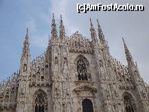 [P07] Domul din Milano-detaliu de arhitectură de pe partea superioară a fațadei » foto by mariana.olaru
 - 
<span class="allrVoted glyphicon glyphicon-heart hidden" id="av327121"></span>
<a class="m-l-10 hidden" id="sv327121" onclick="voting_Foto_DelVot(,327121,3925)" role="button">șterge vot <span class="glyphicon glyphicon-remove"></span></a>
<a id="v9327121" class=" c-red"  onclick="voting_Foto_SetVot(327121)" role="button"><span class="glyphicon glyphicon-heart-empty"></span> <b>LIKE</b> = Votează poza</a> <img class="hidden"  id="f327121W9" src="/imagini/loader.gif" border="0" /><span class="AjErrMes hidden" id="e327121ErM"></span>