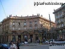 [P14] Milano » foto by buburuzica
 - 
<span class="allrVoted glyphicon glyphicon-heart hidden" id="av37044"></span>
<a class="m-l-10 hidden" id="sv37044" onclick="voting_Foto_DelVot(,37044,3925)" role="button">șterge vot <span class="glyphicon glyphicon-remove"></span></a>
<a id="v937044" class=" c-red"  onclick="voting_Foto_SetVot(37044)" role="button"><span class="glyphicon glyphicon-heart-empty"></span> <b>LIKE</b> = Votează poza</a> <img class="hidden"  id="f37044W9" src="/imagini/loader.gif" border="0" /><span class="AjErrMes hidden" id="e37044ErM"></span>