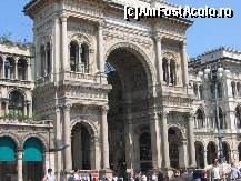 [P03] Milano-intrarea in galeriile Vittorio Emanuele » foto by buburuzica
 - 
<span class="allrVoted glyphicon glyphicon-heart hidden" id="av37026"></span>
<a class="m-l-10 hidden" id="sv37026" onclick="voting_Foto_DelVot(,37026,3925)" role="button">șterge vot <span class="glyphicon glyphicon-remove"></span></a>
<a id="v937026" class=" c-red"  onclick="voting_Foto_SetVot(37026)" role="button"><span class="glyphicon glyphicon-heart-empty"></span> <b>LIKE</b> = Votează poza</a> <img class="hidden"  id="f37026W9" src="/imagini/loader.gif" border="0" /><span class="AjErrMes hidden" id="e37026ErM"></span>