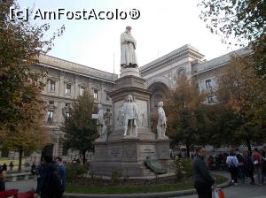 [P04] Milano. Piazza della Scala. Monumentul Leonardo da Vinci. » foto by mihaelavoicu
 - 
<span class="allrVoted glyphicon glyphicon-heart hidden" id="av1262225"></span>
<a class="m-l-10 hidden" id="sv1262225" onclick="voting_Foto_DelVot(,1262225,3925)" role="button">șterge vot <span class="glyphicon glyphicon-remove"></span></a>
<a id="v91262225" class=" c-red"  onclick="voting_Foto_SetVot(1262225)" role="button"><span class="glyphicon glyphicon-heart-empty"></span> <b>LIKE</b> = Votează poza</a> <img class="hidden"  id="f1262225W9" src="/imagini/loader.gif" border="0" /><span class="AjErrMes hidden" id="e1262225ErM"></span>