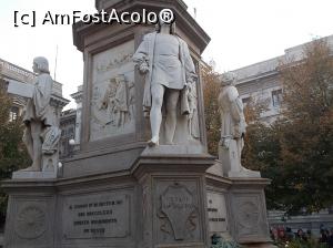 [P07] Milano. Piazza della Scala. Monumentul Leonardo da Vinci. » foto by mihaelavoicu
 - 
<span class="allrVoted glyphicon glyphicon-heart hidden" id="av1262228"></span>
<a class="m-l-10 hidden" id="sv1262228" onclick="voting_Foto_DelVot(,1262228,3925)" role="button">șterge vot <span class="glyphicon glyphicon-remove"></span></a>
<a id="v91262228" class=" c-red"  onclick="voting_Foto_SetVot(1262228)" role="button"><span class="glyphicon glyphicon-heart-empty"></span> <b>LIKE</b> = Votează poza</a> <img class="hidden"  id="f1262228W9" src="/imagini/loader.gif" border="0" /><span class="AjErrMes hidden" id="e1262228ErM"></span>