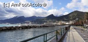 [P01] Salerno, faleza Lungomare Trieste » foto by irinad
 - 
<span class="allrVoted glyphicon glyphicon-heart hidden" id="av1165720"></span>
<a class="m-l-10 hidden" id="sv1165720" onclick="voting_Foto_DelVot(,1165720,3926)" role="button">șterge vot <span class="glyphicon glyphicon-remove"></span></a>
<a id="v91165720" class=" c-red"  onclick="voting_Foto_SetVot(1165720)" role="button"><span class="glyphicon glyphicon-heart-empty"></span> <b>LIKE</b> = Votează poza</a> <img class="hidden"  id="f1165720W9" src="/imagini/loader.gif" border="0" /><span class="AjErrMes hidden" id="e1165720ErM"></span>
