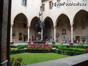 [P18] Italia - Padova - alta curte interioara a Bazilicii San Antonio » foto by Diaura*
 - 
<span class="allrVoted glyphicon glyphicon-heart hidden" id="av377124"></span>
<a class="m-l-10 hidden" id="sv377124" onclick="voting_Foto_DelVot(,377124,3933)" role="button">șterge vot <span class="glyphicon glyphicon-remove"></span></a>
<a id="v9377124" class=" c-red"  onclick="voting_Foto_SetVot(377124)" role="button"><span class="glyphicon glyphicon-heart-empty"></span> <b>LIKE</b> = Votează poza</a> <img class="hidden"  id="f377124W9" src="/imagini/loader.gif" border="0" /><span class="AjErrMes hidden" id="e377124ErM"></span>