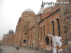 [P09] Italia - Padova - Bazilica San Antonio » foto by Diaura*
 - 
<span class="allrVoted glyphicon glyphicon-heart hidden" id="av377115"></span>
<a class="m-l-10 hidden" id="sv377115" onclick="voting_Foto_DelVot(,377115,3933)" role="button">șterge vot <span class="glyphicon glyphicon-remove"></span></a>
<a id="v9377115" class=" c-red"  onclick="voting_Foto_SetVot(377115)" role="button"><span class="glyphicon glyphicon-heart-empty"></span> <b>LIKE</b> = Votează poza</a> <img class="hidden"  id="f377115W9" src="/imagini/loader.gif" border="0" /><span class="AjErrMes hidden" id="e377115ErM"></span>