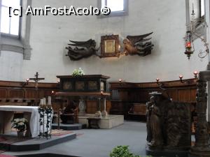 [P06] Catedrala Santa Giustina - sarcofagul Sfântului Luca, frumos sculptat; deasupra se află o icoană foarte veche » foto by RoxanaGRS
 - 
<span class="allrVoted glyphicon glyphicon-heart hidden" id="av992482"></span>
<a class="m-l-10 hidden" id="sv992482" onclick="voting_Foto_DelVot(,992482,3933)" role="button">șterge vot <span class="glyphicon glyphicon-remove"></span></a>
<a id="v9992482" class=" c-red"  onclick="voting_Foto_SetVot(992482)" role="button"><span class="glyphicon glyphicon-heart-empty"></span> <b>LIKE</b> = Votează poza</a> <img class="hidden"  id="f992482W9" src="/imagini/loader.gif" border="0" /><span class="AjErrMes hidden" id="e992482ErM"></span>