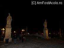 [P15] La iesirea din parcul Prato della Valle » foto by pepsi70ro
 - 
<span class="allrVoted glyphicon glyphicon-heart hidden" id="av47534"></span>
<a class="m-l-10 hidden" id="sv47534" onclick="voting_Foto_DelVot(,47534,3933)" role="button">șterge vot <span class="glyphicon glyphicon-remove"></span></a>
<a id="v947534" class=" c-red"  onclick="voting_Foto_SetVot(47534)" role="button"><span class="glyphicon glyphicon-heart-empty"></span> <b>LIKE</b> = Votează poza</a> <img class="hidden"  id="f47534W9" src="/imagini/loader.gif" border="0" /><span class="AjErrMes hidden" id="e47534ErM"></span>