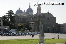 [P16] Basilica Sf Anton de Padova » foto by mariarosa
 - 
<span class="allrVoted glyphicon glyphicon-heart hidden" id="av205848"></span>
<a class="m-l-10 hidden" id="sv205848" onclick="voting_Foto_DelVot(,205848,3933)" role="button">șterge vot <span class="glyphicon glyphicon-remove"></span></a>
<a id="v9205848" class=" c-red"  onclick="voting_Foto_SetVot(205848)" role="button"><span class="glyphicon glyphicon-heart-empty"></span> <b>LIKE</b> = Votează poza</a> <img class="hidden"  id="f205848W9" src="/imagini/loader.gif" border="0" /><span class="AjErrMes hidden" id="e205848ErM"></span>