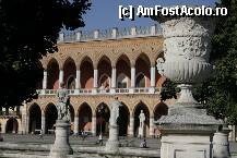 [P07] cladire in Padova, lanaga Pratto della Valle » foto by mariarosa
 - 
<span class="allrVoted glyphicon glyphicon-heart hidden" id="av205839"></span>
<a class="m-l-10 hidden" id="sv205839" onclick="voting_Foto_DelVot(,205839,3933)" role="button">șterge vot <span class="glyphicon glyphicon-remove"></span></a>
<a id="v9205839" class=" c-red"  onclick="voting_Foto_SetVot(205839)" role="button"><span class="glyphicon glyphicon-heart-empty"></span> <b>LIKE</b> = Votează poza</a> <img class="hidden"  id="f205839W9" src="/imagini/loader.gif" border="0" /><span class="AjErrMes hidden" id="e205839ErM"></span>