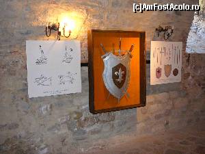 [P26] Obiecte expuse pe celălat zid lateral al sălii » foto by Claudiu U.
 - 
<span class="allrVoted glyphicon glyphicon-heart hidden" id="av575433"></span>
<a class="m-l-10 hidden" id="sv575433" onclick="voting_Foto_DelVot(,575433,3934)" role="button">șterge vot <span class="glyphicon glyphicon-remove"></span></a>
<a id="v9575433" class=" c-red"  onclick="voting_Foto_SetVot(575433)" role="button"><span class="glyphicon glyphicon-heart-empty"></span> <b>LIKE</b> = Votează poza</a> <img class="hidden"  id="f575433W9" src="/imagini/loader.gif" border="0" /><span class="AjErrMes hidden" id="e575433ErM"></span>