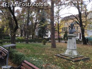 [P04] Sibiu - Parcul Astra si celebrele statui » foto by mishu
 - 
<span class="allrVoted glyphicon glyphicon-heart hidden" id="av1339699"></span>
<a class="m-l-10 hidden" id="sv1339699" onclick="voting_Foto_DelVot(,1339699,3936)" role="button">șterge vot <span class="glyphicon glyphicon-remove"></span></a>
<a id="v91339699" class=" c-red"  onclick="voting_Foto_SetVot(1339699)" role="button"><span class="glyphicon glyphicon-heart-empty"></span> <b>LIKE</b> = Votează poza</a> <img class="hidden"  id="f1339699W9" src="/imagini/loader.gif" border="0" /><span class="AjErrMes hidden" id="e1339699ErM"></span>