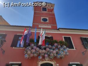 [P11] Novigrad/Cittanova; primăria » foto by crismis
 - 
<span class="allrVoted glyphicon glyphicon-heart hidden" id="av1352433"></span>
<a class="m-l-10 hidden" id="sv1352433" onclick="voting_Foto_DelVot(,1352433,3940)" role="button">șterge vot <span class="glyphicon glyphicon-remove"></span></a>
<a id="v91352433" class=" c-red"  onclick="voting_Foto_SetVot(1352433)" role="button"><span class="glyphicon glyphicon-heart-empty"></span> <b>LIKE</b> = Votează poza</a> <img class="hidden"  id="f1352433W9" src="/imagini/loader.gif" border="0" /><span class="AjErrMes hidden" id="e1352433ErM"></span>