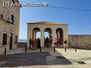 [P12] Novigrad/Cittanova; loggia Belvedere » foto by crismis
 - 
<span class="allrVoted glyphicon glyphicon-heart hidden" id="av1352434"></span>
<a class="m-l-10 hidden" id="sv1352434" onclick="voting_Foto_DelVot(,1352434,3940)" role="button">șterge vot <span class="glyphicon glyphicon-remove"></span></a>
<a id="v91352434" class=" c-red"  onclick="voting_Foto_SetVot(1352434)" role="button"><span class="glyphicon glyphicon-heart-empty"></span> <b>LIKE</b> = Votează poza</a> <img class="hidden"  id="f1352434W9" src="/imagini/loader.gif" border="0" /><span class="AjErrMes hidden" id="e1352434ErM"></span>