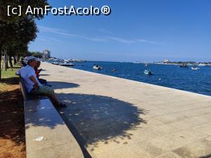 [P25] Umag/Umago; pe faleză » foto by crismis
 - 
<span class="allrVoted glyphicon glyphicon-heart hidden" id="av1352447"></span>
<a class="m-l-10 hidden" id="sv1352447" onclick="voting_Foto_DelVot(,1352447,3940)" role="button">șterge vot <span class="glyphicon glyphicon-remove"></span></a>
<a id="v91352447" class=" c-red"  onclick="voting_Foto_SetVot(1352447)" role="button"><span class="glyphicon glyphicon-heart-empty"></span> <b>LIKE</b> = Votează poza</a> <img class="hidden"  id="f1352447W9" src="/imagini/loader.gif" border="0" /><span class="AjErrMes hidden" id="e1352447ErM"></span>