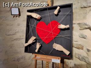 [P54] Buje/Buie; lucrare expusă în turnul-galerie de artă » foto by crismis
 - 
<span class="allrVoted glyphicon glyphicon-heart hidden" id="av1352476"></span>
<a class="m-l-10 hidden" id="sv1352476" onclick="voting_Foto_DelVot(,1352476,3940)" role="button">șterge vot <span class="glyphicon glyphicon-remove"></span></a>
<a id="v91352476" class=" c-red"  onclick="voting_Foto_SetVot(1352476)" role="button"><span class="glyphicon glyphicon-heart-empty"></span> <b>LIKE</b> = Votează poza</a> <img class="hidden"  id="f1352476W9" src="/imagini/loader.gif" border="0" /><span class="AjErrMes hidden" id="e1352476ErM"></span>