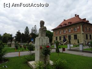 [P14] Sucursala Băncii Naționale a României. » foto by tata123 🔱
 - 
<span class="allrVoted glyphicon glyphicon-heart hidden" id="av1245523"></span>
<a class="m-l-10 hidden" id="sv1245523" onclick="voting_Foto_DelVot(,1245523,3957)" role="button">șterge vot <span class="glyphicon glyphicon-remove"></span></a>
<a id="v91245523" class=" c-red"  onclick="voting_Foto_SetVot(1245523)" role="button"><span class="glyphicon glyphicon-heart-empty"></span> <b>LIKE</b> = Votează poza</a> <img class="hidden"  id="f1245523W9" src="/imagini/loader.gif" border="0" /><span class="AjErrMes hidden" id="e1245523ErM"></span>
