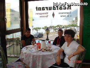 [P24] micul dejun cu vedere spre lacul Luzern » foto by marocanu21
 - 
<span class="allrVoted glyphicon glyphicon-heart hidden" id="av417507"></span>
<a class="m-l-10 hidden" id="sv417507" onclick="voting_Foto_DelVot(,417507,3962)" role="button">șterge vot <span class="glyphicon glyphicon-remove"></span></a>
<a id="v9417507" class=" c-red"  onclick="voting_Foto_SetVot(417507)" role="button"><span class="glyphicon glyphicon-heart-empty"></span> <b>LIKE</b> = Votează poza</a> <img class="hidden"  id="f417507W9" src="/imagini/loader.gif" border="0" /><span class="AjErrMes hidden" id="e417507ErM"></span>
