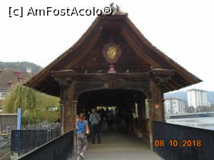 [P07] Intrarea pe Podul Morii » foto by Mitica49
 - 
<span class="allrVoted glyphicon glyphicon-heart hidden" id="av1035659"></span>
<a class="m-l-10 hidden" id="sv1035659" onclick="voting_Foto_DelVot(,1035659,3962)" role="button">șterge vot <span class="glyphicon glyphicon-remove"></span></a>
<a id="v91035659" class=" c-red"  onclick="voting_Foto_SetVot(1035659)" role="button"><span class="glyphicon glyphicon-heart-empty"></span> <b>LIKE</b> = Votează poza</a> <img class="hidden"  id="f1035659W9" src="/imagini/loader.gif" border="0" /><span class="AjErrMes hidden" id="e1035659ErM"></span>